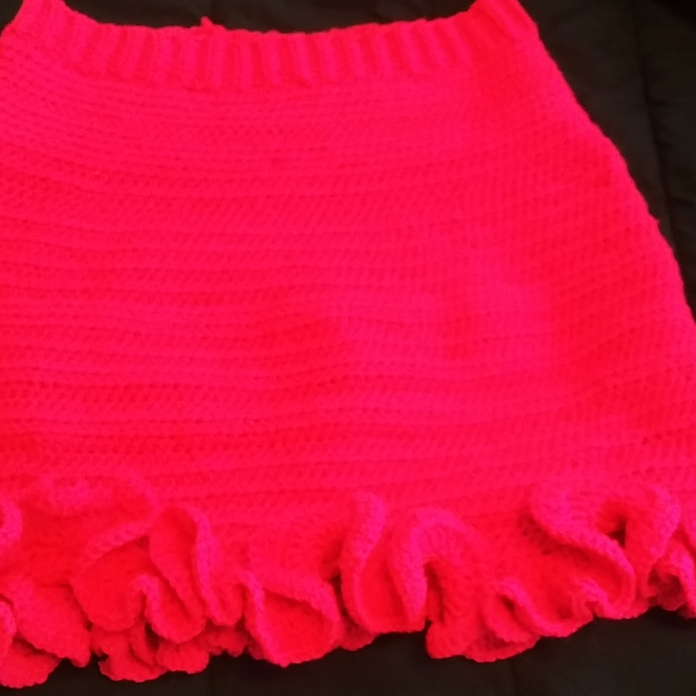 Crochet ruffle skirt